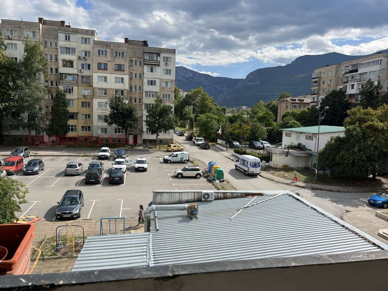 Продава 2-СТАЕН, гр. Враца, Дъбника, снимка 15 - Апартаменти - 52781766