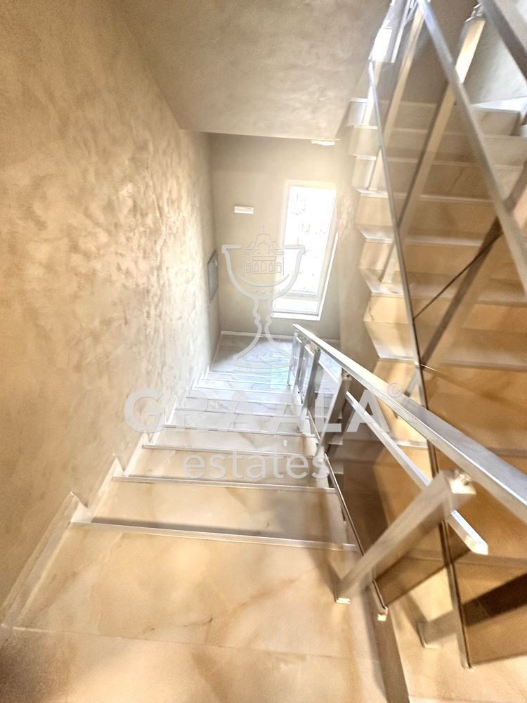 Eladó  2 hálószobás Sofia , Manastirski livadi , 189 négyzetméter | 93573908 - kép [6]