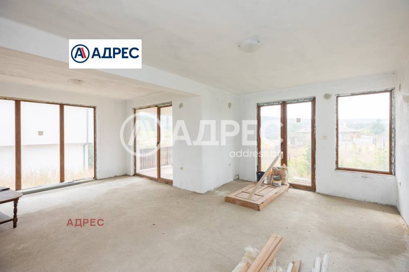À venda  Casa região Dobrich , Carkva , 144 m² | 44438356