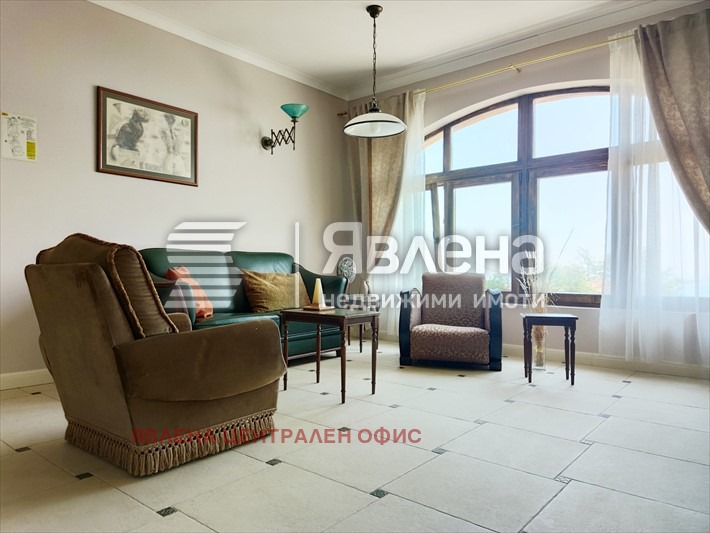 Продава ХОТЕЛ, с. Емона, област Бургас, снимка 8 - Хотели - 53329869