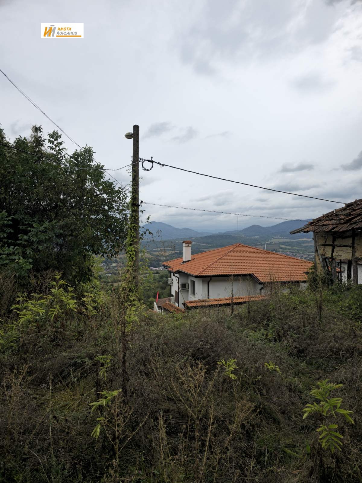 Продава КЪЩА, гр. Елена, област Велико Търново