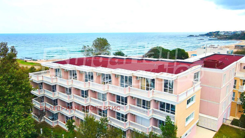 Продава 1-СТАЕН в област Бургас, с. Лозенец - 37 кв.м / 61 947 € » 121 157.80 лв., БЪЛГЕРИАН ПРОПЕРТИС