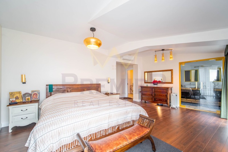 Продава  4-стаен град Варна , Бриз , 350 кв.м | 91067448 - изображение [10]