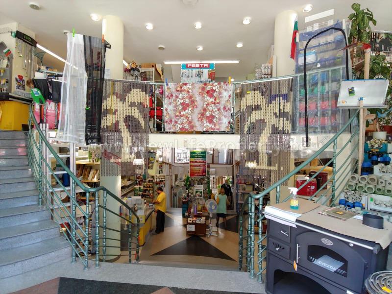 Продава  Магазин град Бургас , Възраждане , Център, 1758 кв.м | 95052074 - изображение [2]