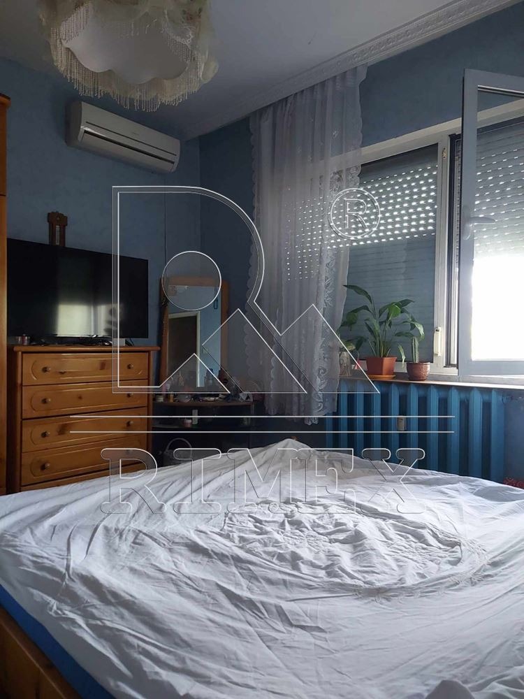 De vânzare  1 dormitor Plovdiv , Traciia , 60 mp | 29528366 - imagine [4]