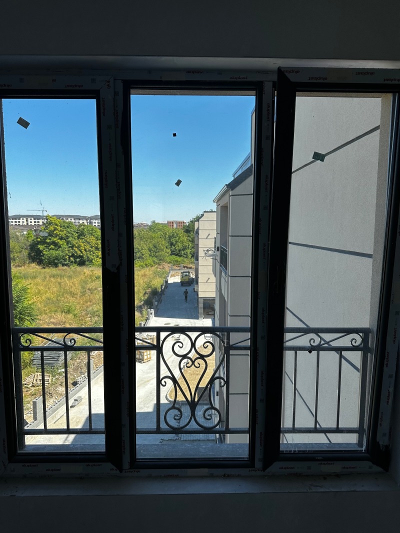 Til salgs  1 soverom Plovdiv , Ostromila , 69 kvm | 33546461 - bilde [8]
