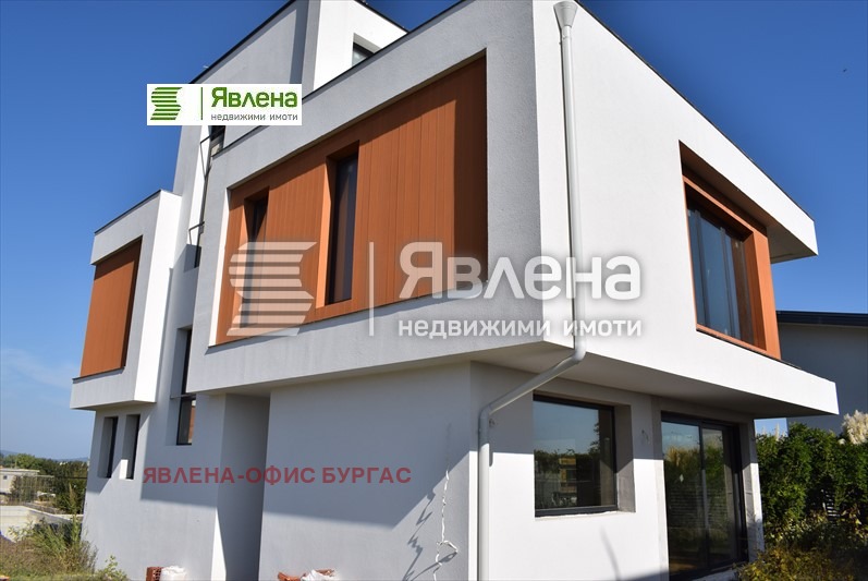 Продава КЪЩА, с. Лозенец, област Бургас, снимка 2 - Къщи - 47466414