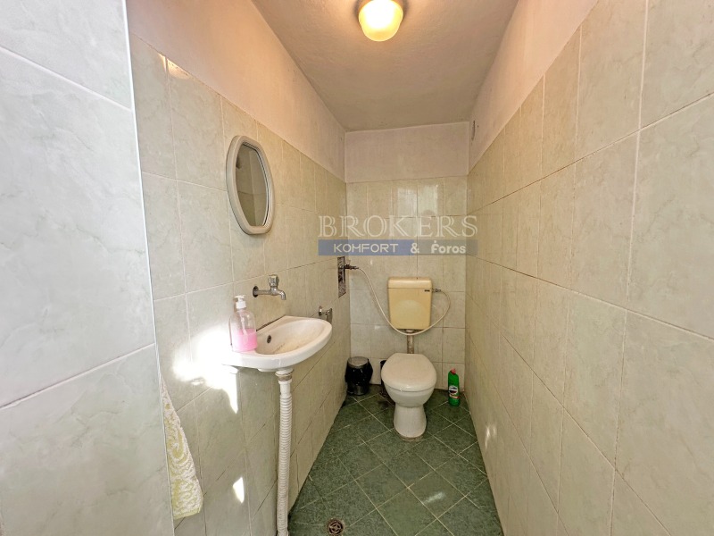 Продава КЪЩА, гр. Варна, м-т Кочмар, снимка 10 - Къщи - 52602913