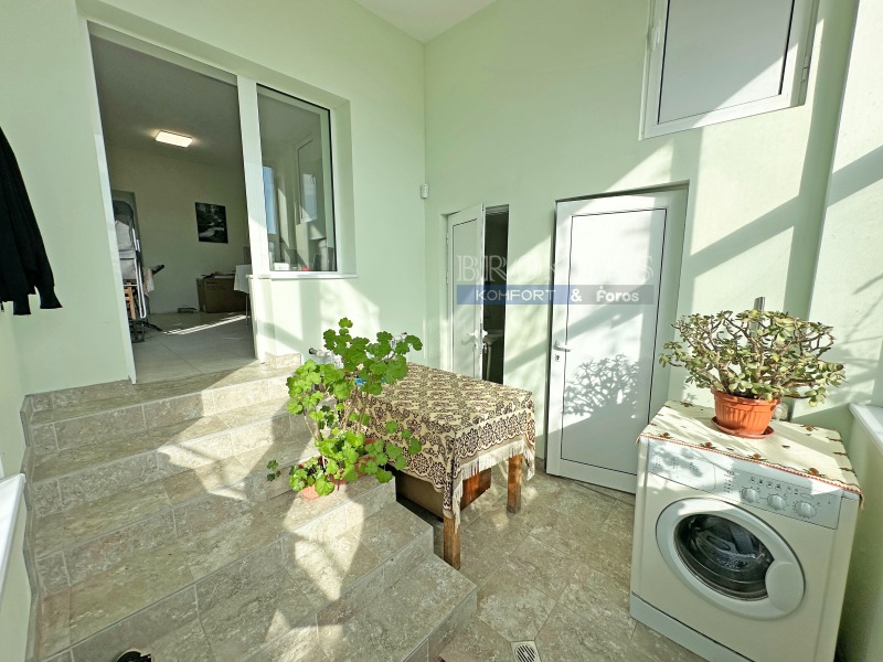 Продава КЪЩА, гр. Варна, м-т Кочмар, снимка 8 - Къщи - 52602913