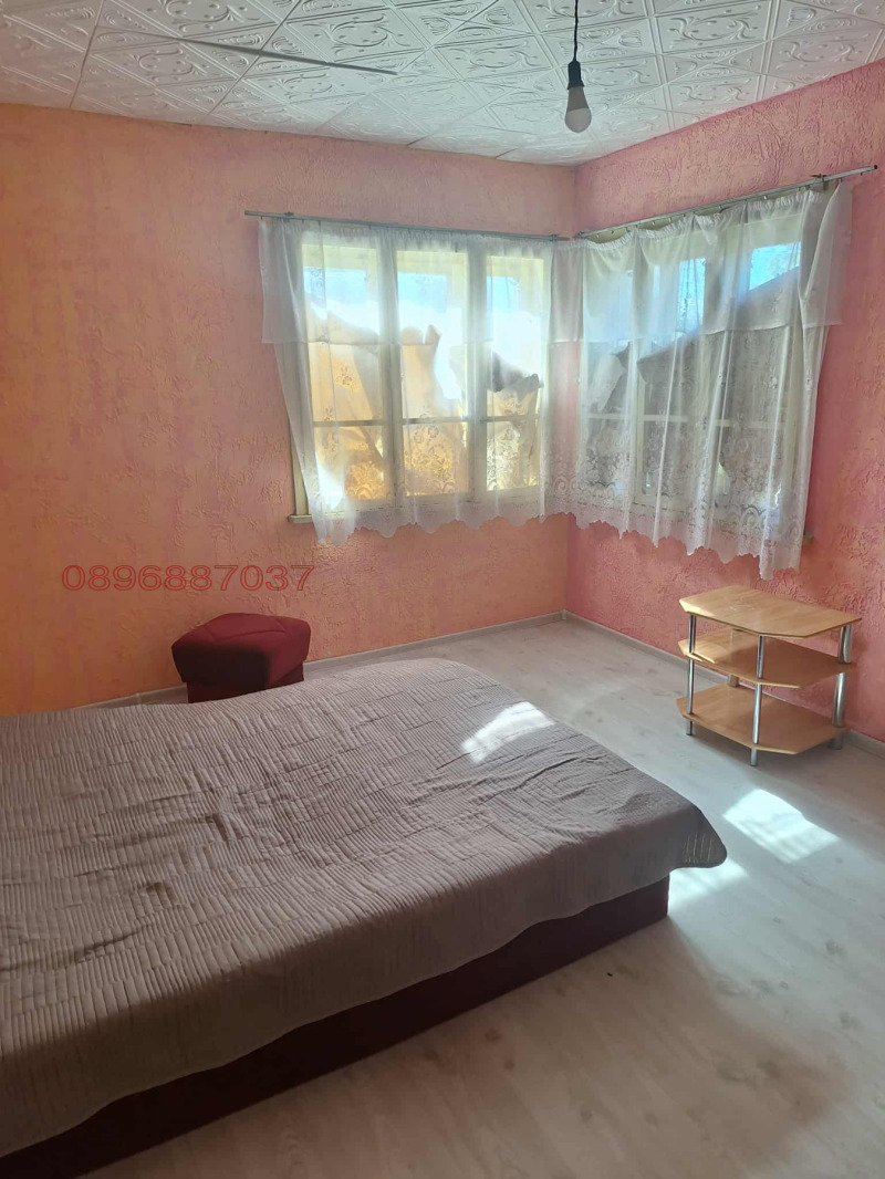 Продава КЪЩА, гр. Грамада, област Видин, снимка 5 - Къщи - 52781807