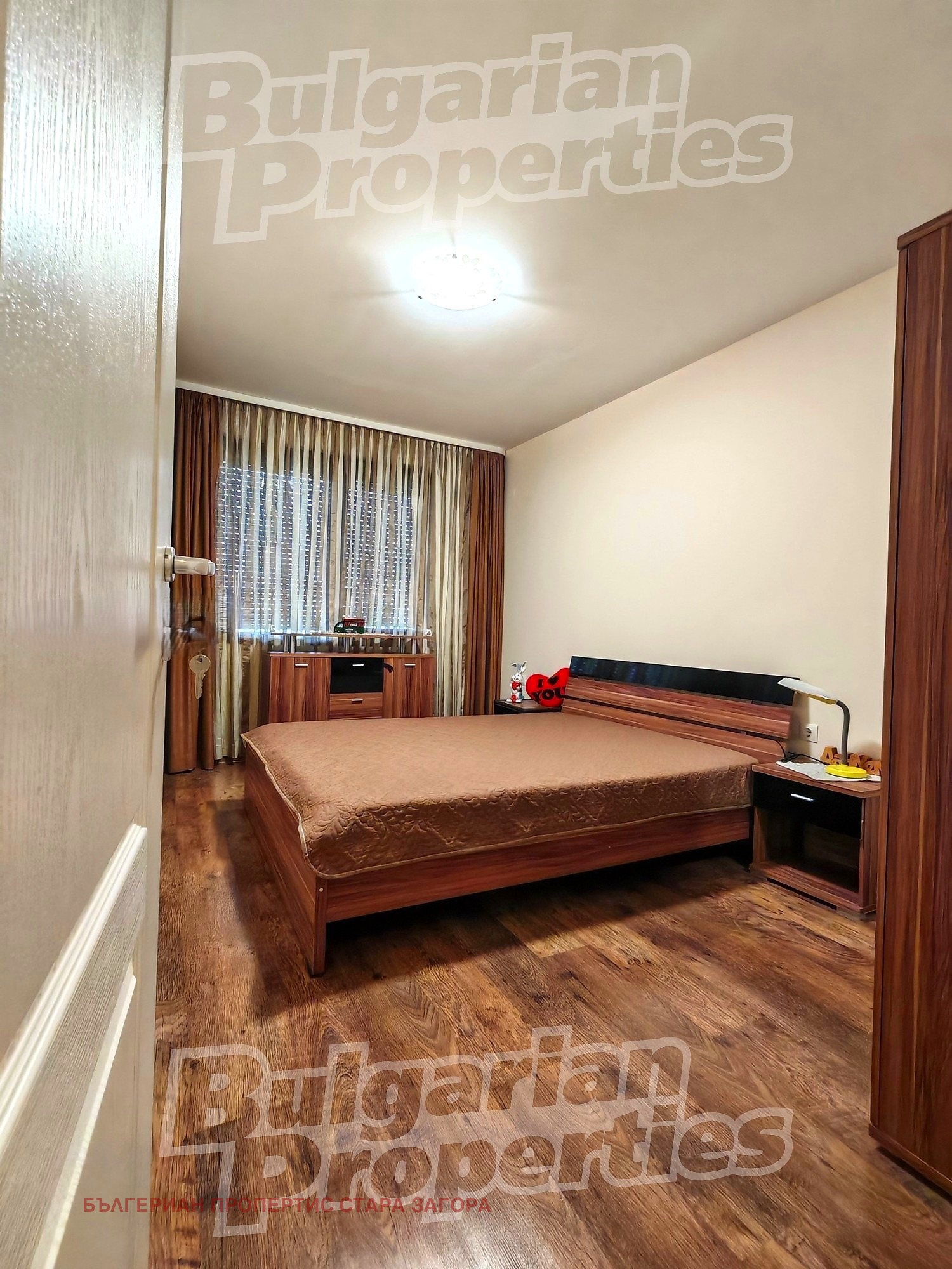 Продава МНОГОСТАЕН, гр. Стара Загора, Център, снимка 2 - Апартаменти - 53649220