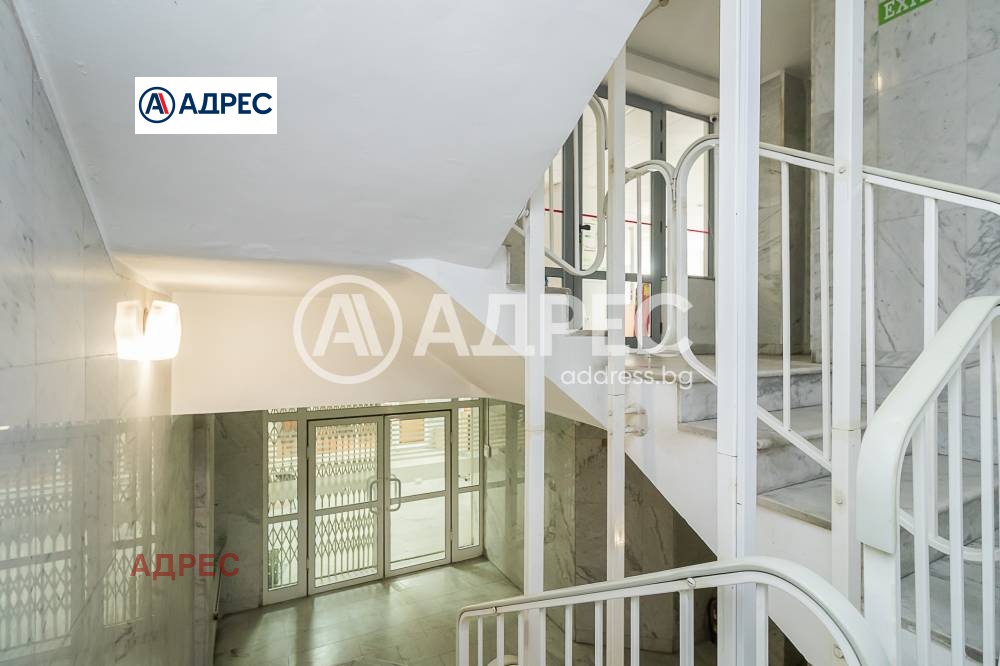 Продава ПРОМ. ПОМЕЩЕНИЕ, гр. Варна, ЖП Гара, снимка 15 - Производствени сгради - 56195810