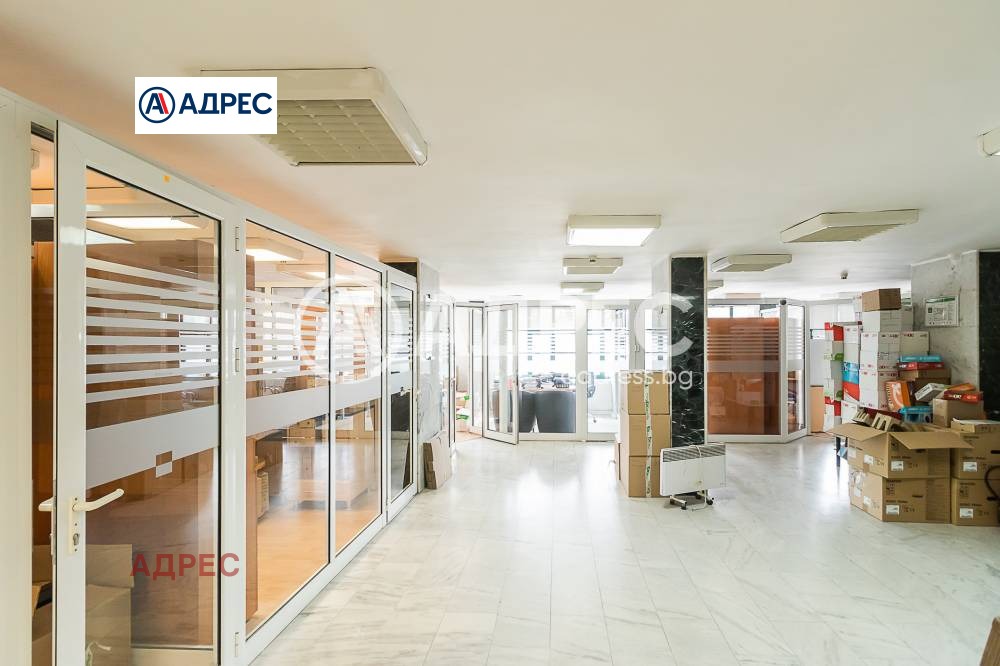 Продава ПРОМ. ПОМЕЩЕНИЕ, гр. Варна, ЖП Гара, снимка 8 - Производствени сгради - 56195810