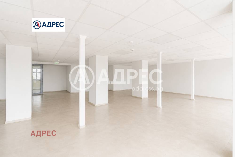 Продава ПРОМ. ПОМЕЩЕНИЕ, гр. Варна, ЖП Гара, снимка 2 - Производствени сгради - 56195810