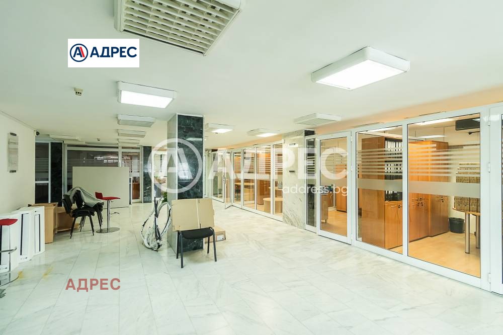 Продава ПРОМ. ПОМЕЩЕНИЕ, гр. Варна, ЖП Гара, снимка 9 - Производствени сгради - 56195810