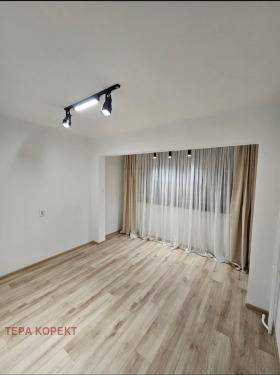 ������� 3-����� | Imot.bg � ����� ������ 11