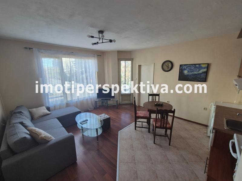 À vendre  1 chambre Plovdiv , Kyutchouk Parij , 55 m² | 68953207