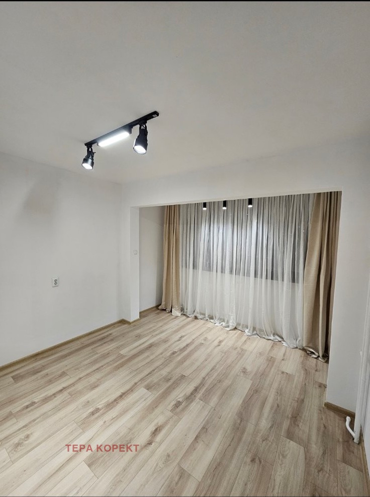 Продава 3-СТАЕН, гр. София, Надежда 1, снимка 10 - Апартаменти - 52689834