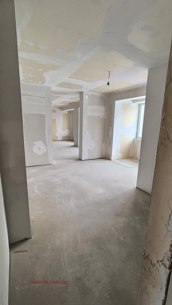 Продава 3-СТАЕН, гр. Русе, Център, снимка 7 - Апартаменти - 54960836