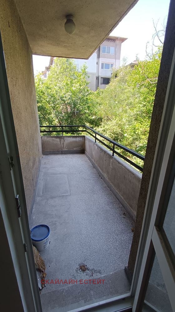 Продава 4-СТАЕН, гр. София, Медицинска академия, снимка 2 - Апартаменти - 54122017