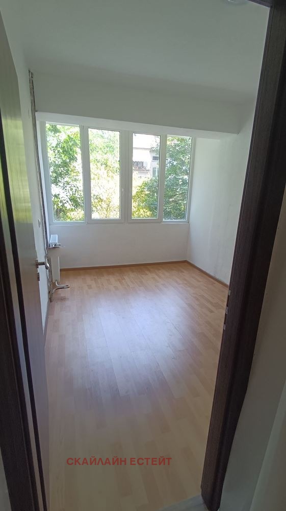 Продава 4-СТАЕН, гр. София, Медицинска академия, снимка 10 - Апартаменти - 54122017