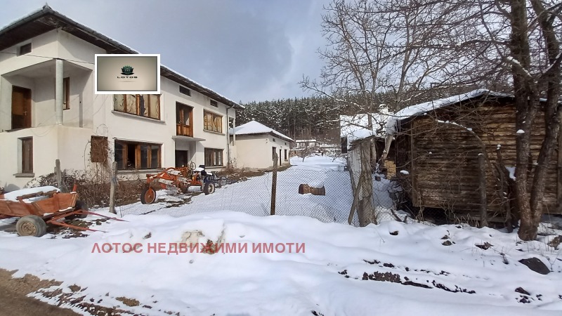 Продава  Къща област Ловеч , гр. Априлци , 240 кв.м | 41599591 - изображение [2]