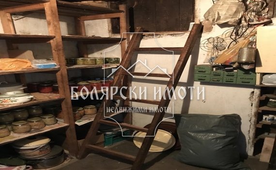 Продава КЪЩА, с. Първомайци, област Велико Търново, снимка 11 - Къщи - 49092881