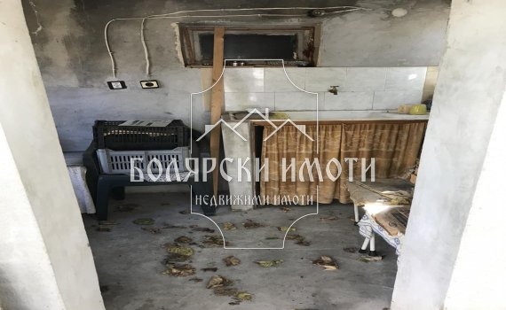 Продава КЪЩА, с. Първомайци, област Велико Търново, снимка 11 - Къщи - 49092881