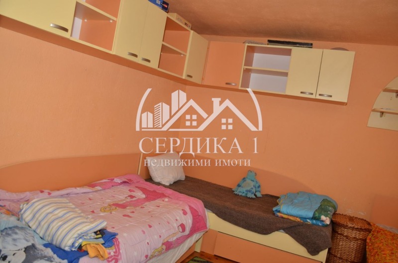 Продава КЪЩА, гр. Разлог, област Благоевград, снимка 10 - Къщи - 48600765