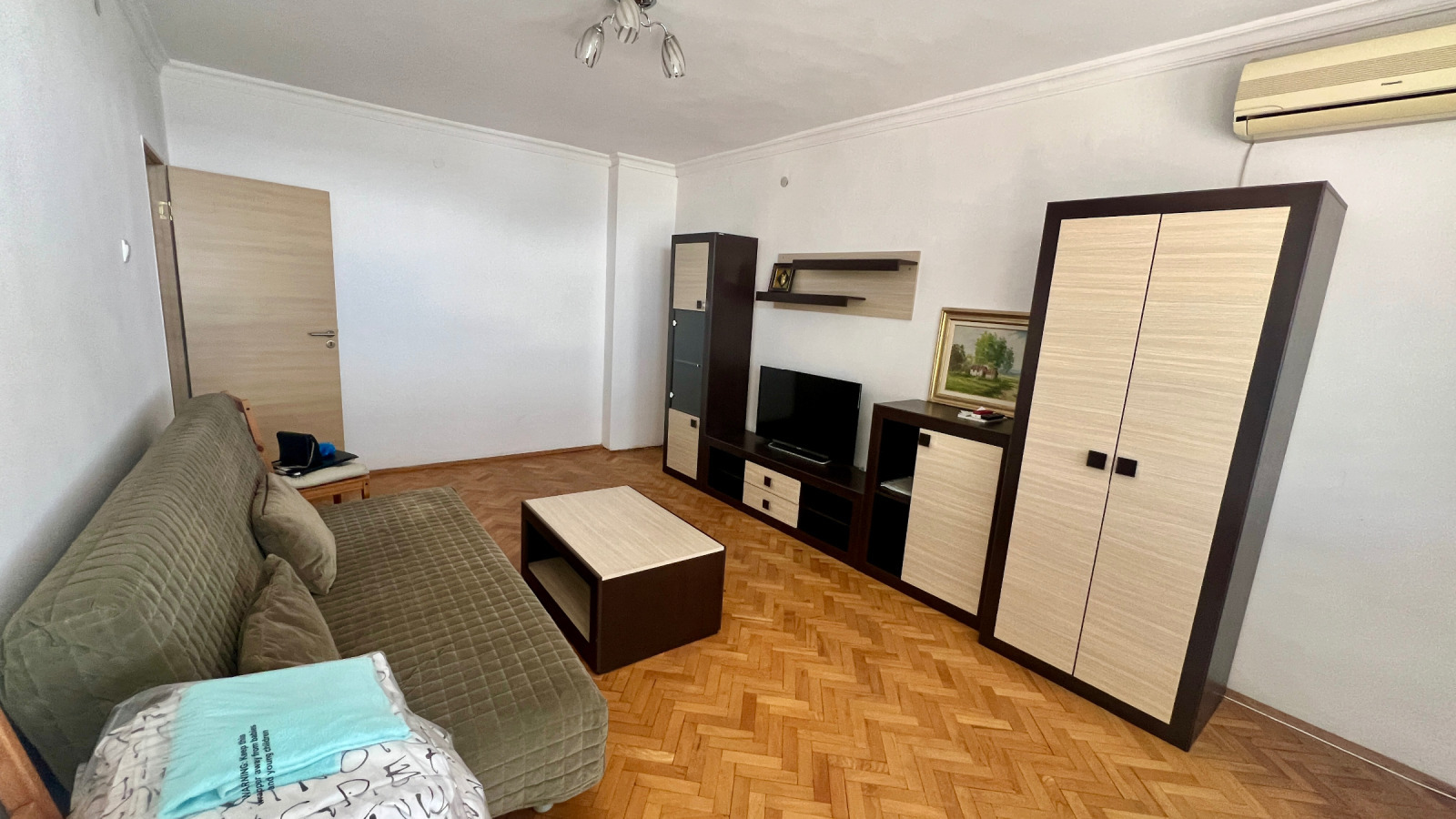 Продава 2-СТАЕН, гр. Лом, област Монтана, снимка 2 - Апартаменти - 56234187