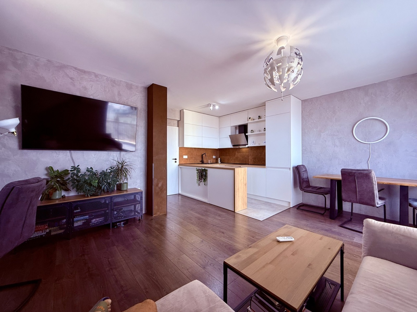 Продава 3-СТАЕН, гр. Варна, Погреби