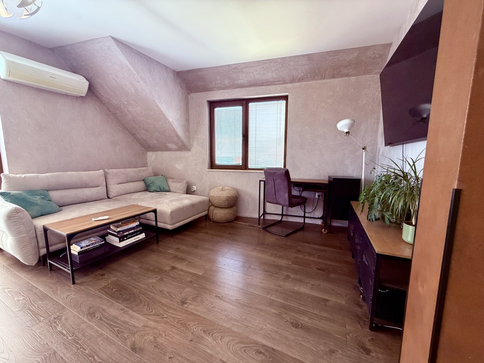 Продава 3-СТАЕН, гр. Варна, Погреби, снимка 3 - Апартаменти - 56132165