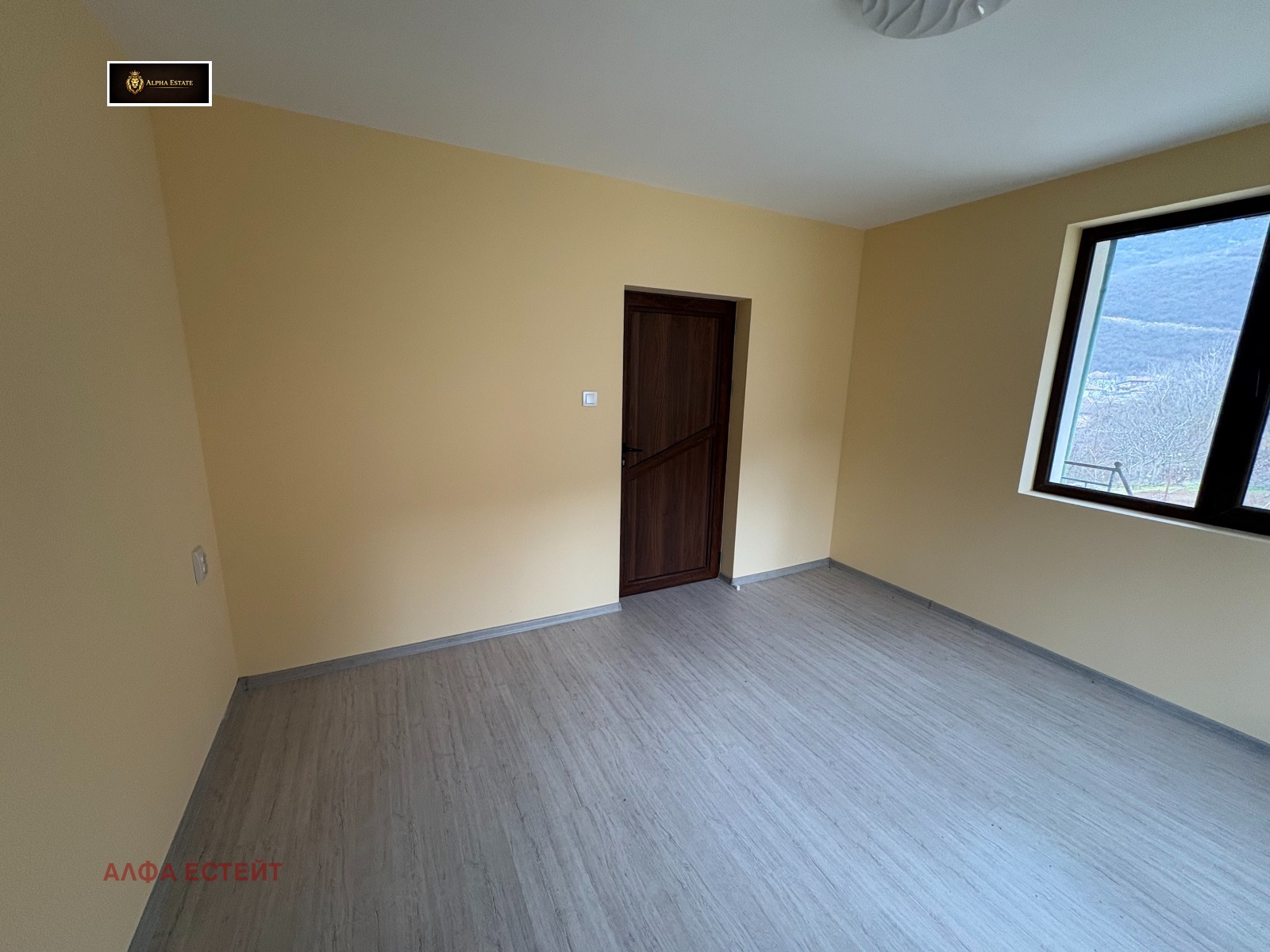 Продава КЪЩА, гр. Враца, Бистрец