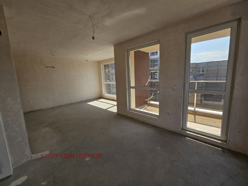Продава  4-стаен град Пловдив , Южен , 134 кв.м | 77316773 - изображение [2]