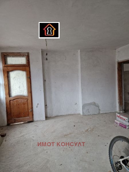 Продава ЕТАЖ ОТ КЪЩА, гр. Враца, Кемера - Художник, снимка 5 - Етаж от къща - 48308820