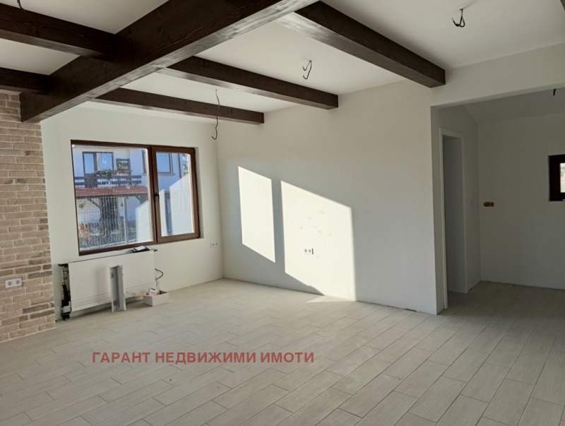 Продава КЪЩА, с. Райновци, област Габрово, снимка 3 - Къщи - 48874669