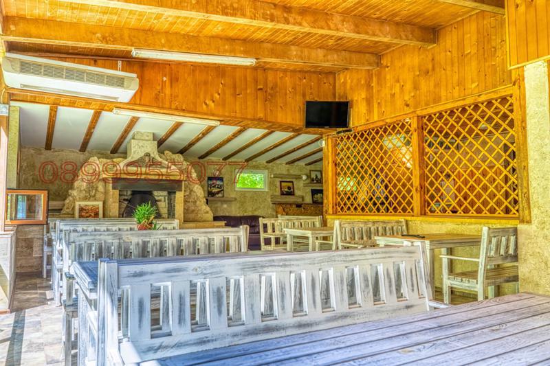 Продава ХОТЕЛ, с. Крушуна, област Ловеч, снимка 12 - Хотели - 52780929