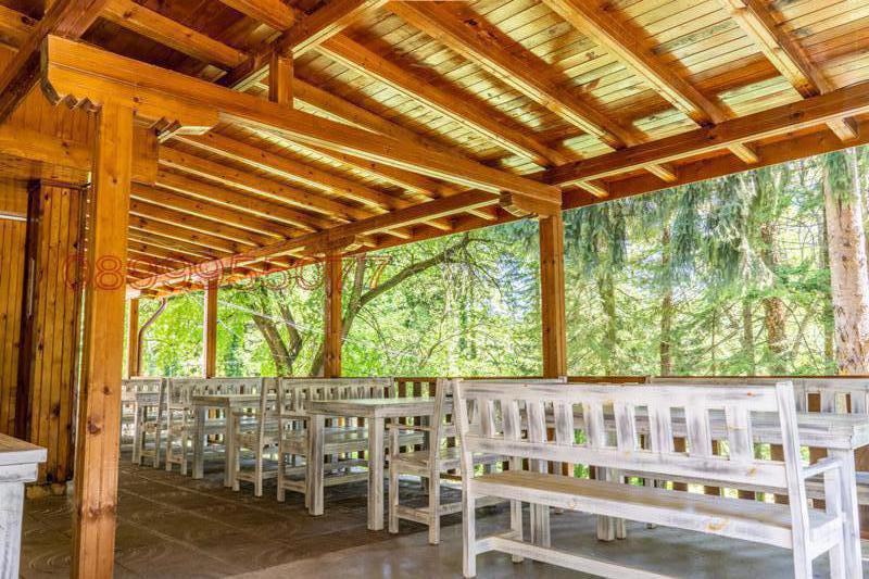 Продава ХОТЕЛ, с. Крушуна, област Ловеч, снимка 10 - Хотели - 52780929