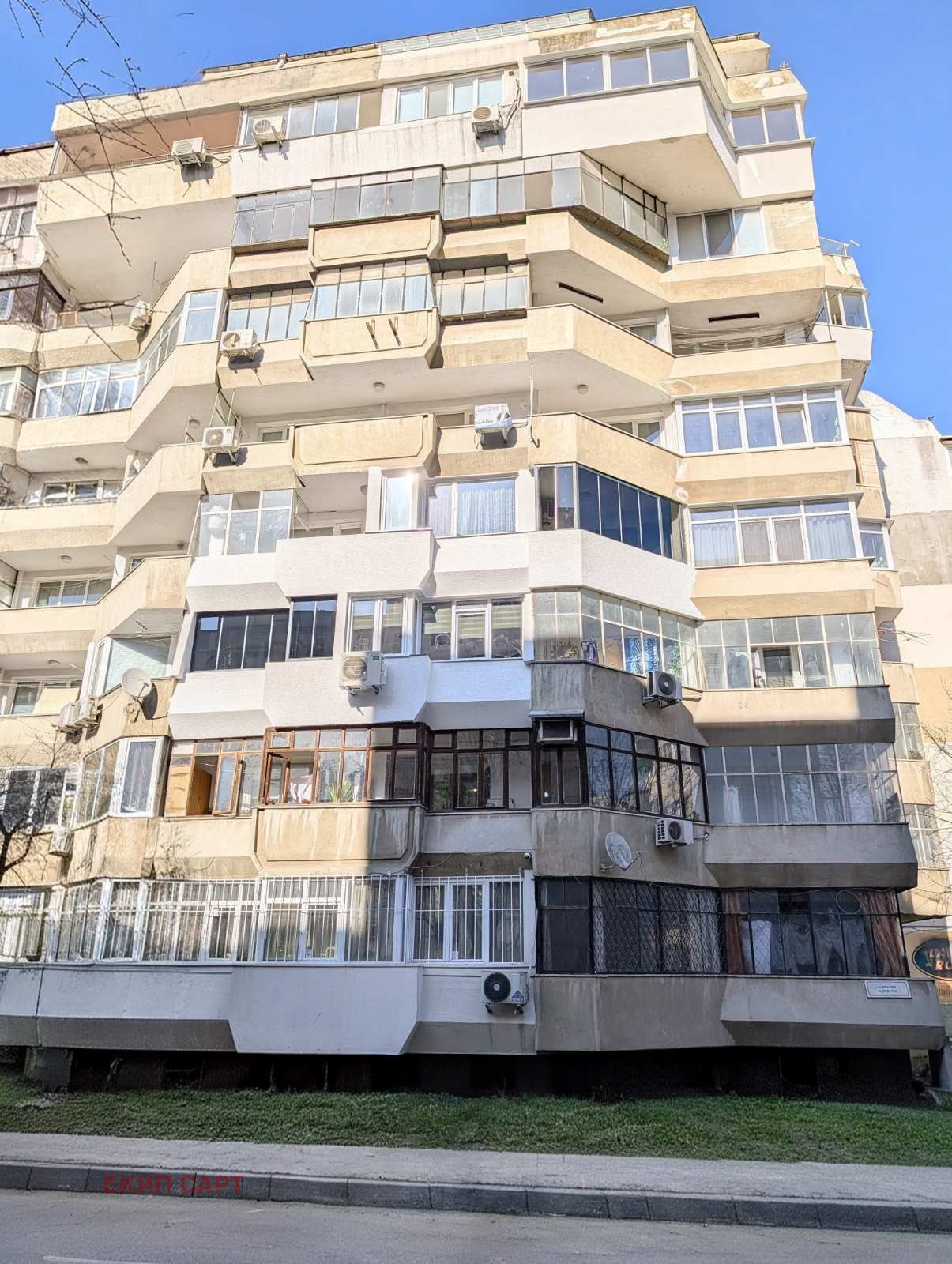 Продава 3-СТАЕН, гр. Варна, Лятно кино Тракия