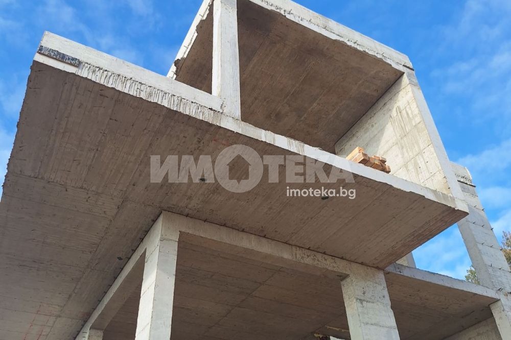 Продава КЪЩА, гр. Варна, Бриз, снимка 2 - Къщи - 51163534