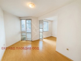 Продава  2-стаен, град Пловдив