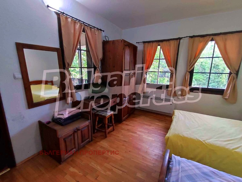 Продава  Къща област Шумен , с. Кюлевча , 313 кв.м | 68912759 - изображение [8]
