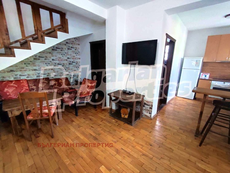 Продава  Къща област Шумен , с. Кюлевча , 313 кв.м | 68912759 - изображение [10]