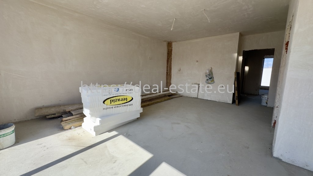 Продава МНОГОСТАЕН, гр. Благоевград, Широк център, снимка 2 - Апартаменти - 50478932