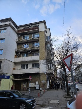 Продажба на тристайни апартаменти в град София — страница 8 - изображение 16 