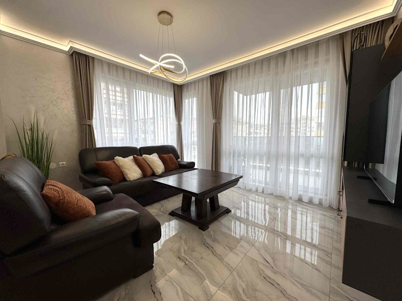 Продава 2-СТАЕН, гр. Пловдив, Кючук Париж, снимка 3 - Апартаменти - 53284155