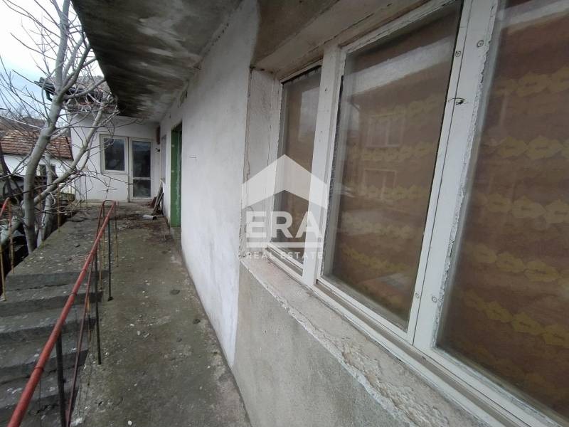 Продава КЪЩА, с. Езерово, област Варна, снимка 6 - Къщи - 47355946