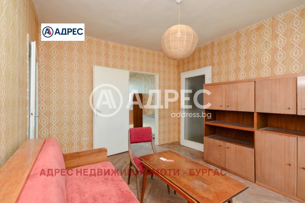 Продава МНОГОСТАЕН, гр. Бургас, Възраждане, снимка 5 - Апартаменти - 53794068