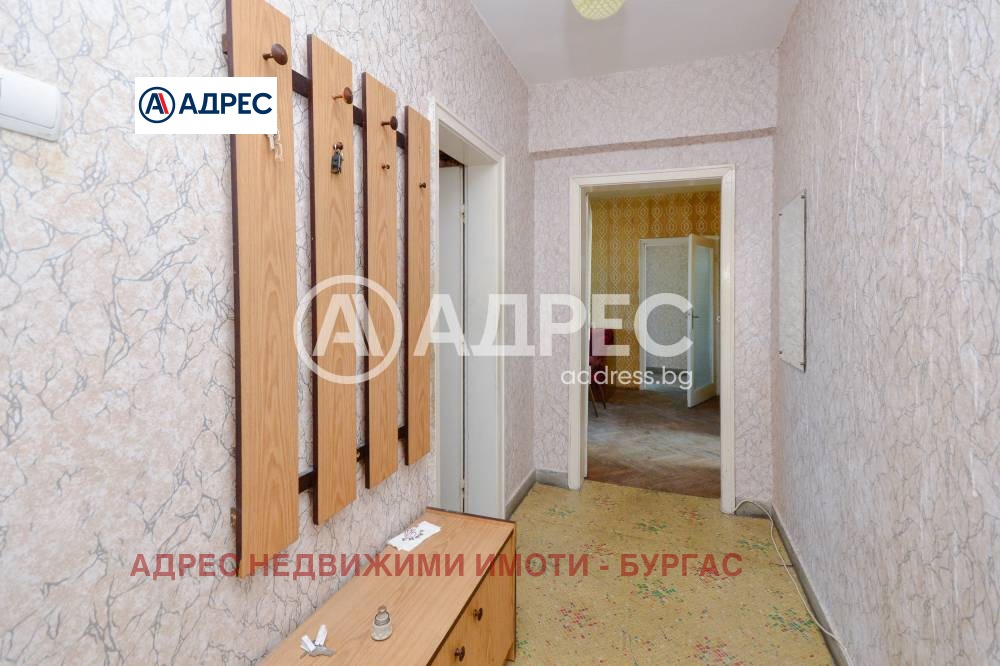 Продава МНОГОСТАЕН, гр. Бургас, Възраждане, снимка 3 - Апартаменти - 53794068