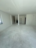 Продава КЪЩА, град София, с. Световрачене • 423000 € / 827316.09 лв. • 89396438 11